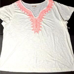 APT 9 Tee Shirt Cap Sleeve Embroidered Top Plus Size 2X White
